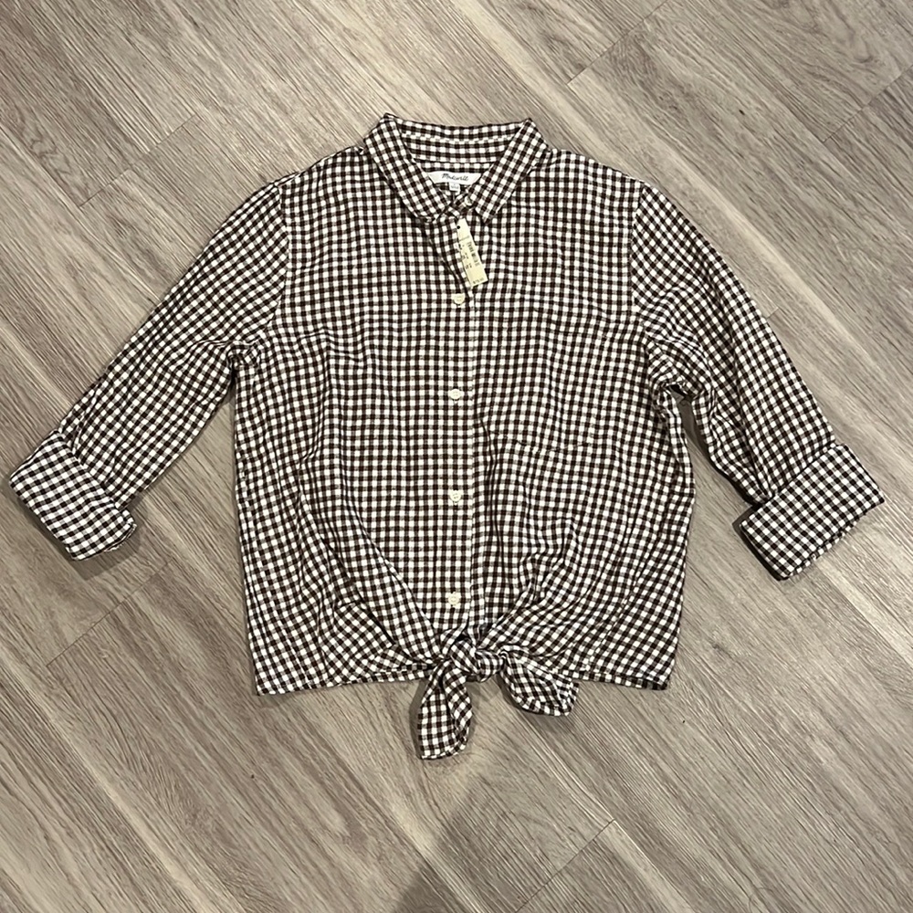 Madewell brown and white checkered front tie shirt